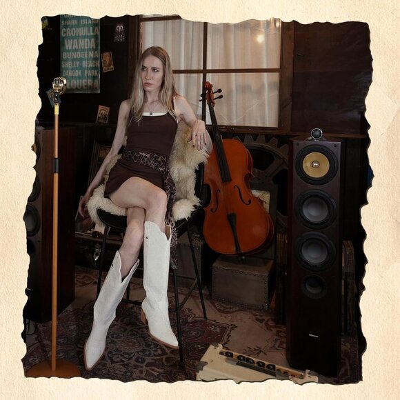 🆕Women White Faux Leather Pointed Toe Chunky Block Heel Vintage Western Boots - Picture 9 of 11